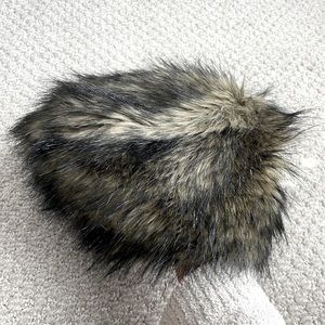 Women’s Obermeyer 1947 Signature Hat